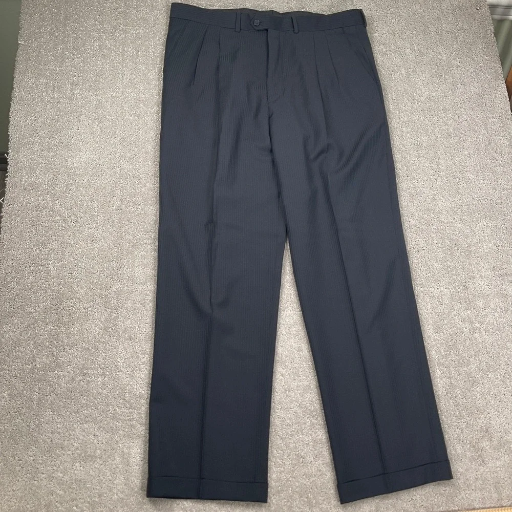 Bachrach Suit Men 46L 38W 33 Navy Blue Pinstripe Wool Career Classic Italian VTG